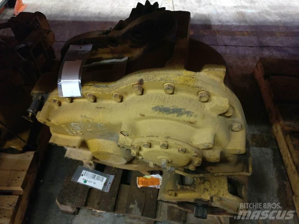 CAT 245 Transmissão