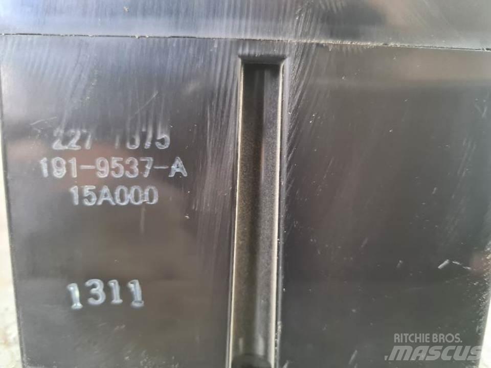 CAT 336DL Cabines e interior máquinas construção