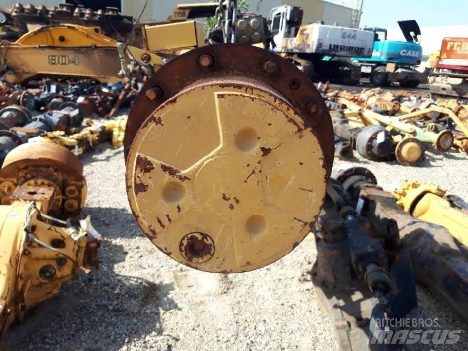 CAT 438B Transmissão