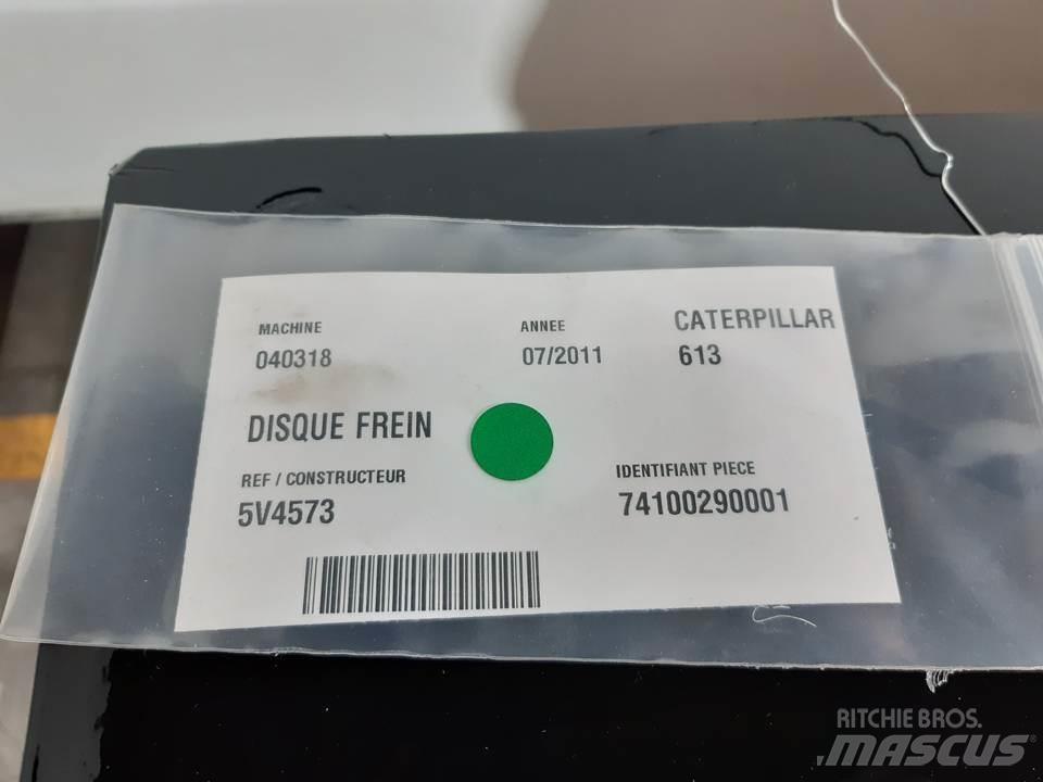 CAT 613 Rastos, correntes e material rodante