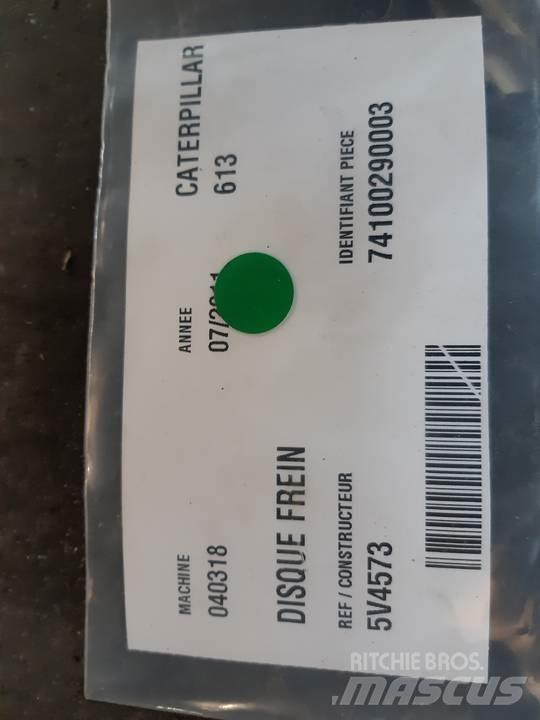 CAT 613 Rastos, correntes e material rodante