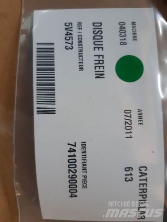 CAT 613 Rastos, correntes e material rodante