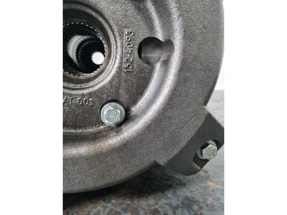 CAT 735 Transmissão