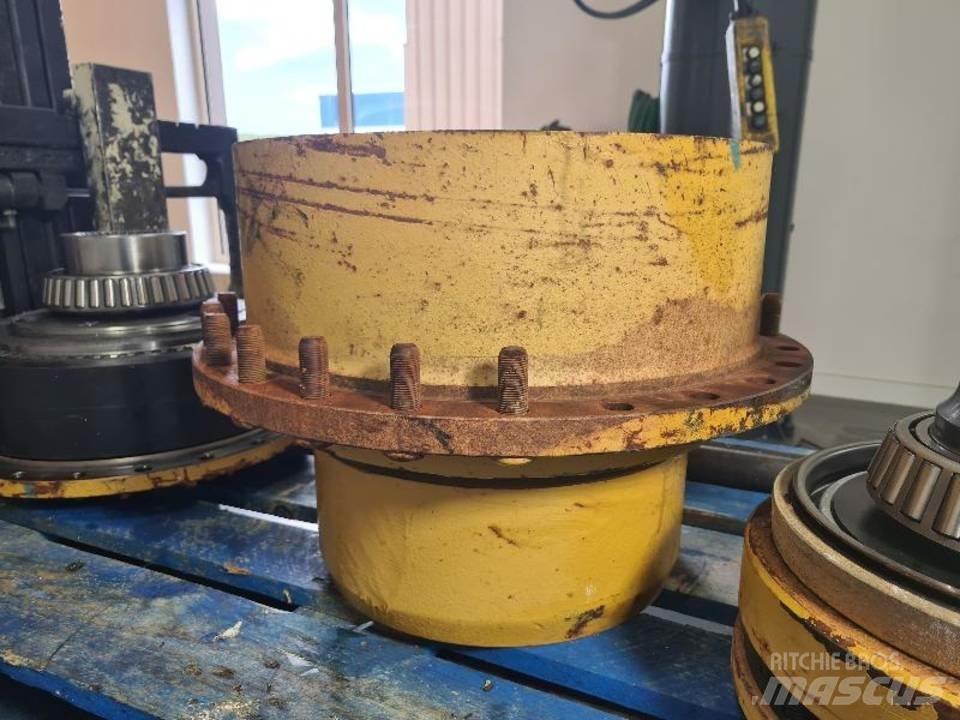 CAT 735 Transmissão