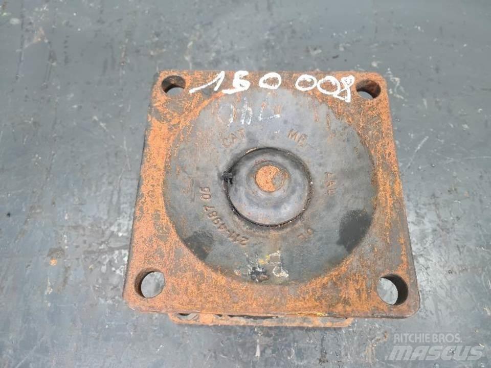 CAT 735 Transmissão