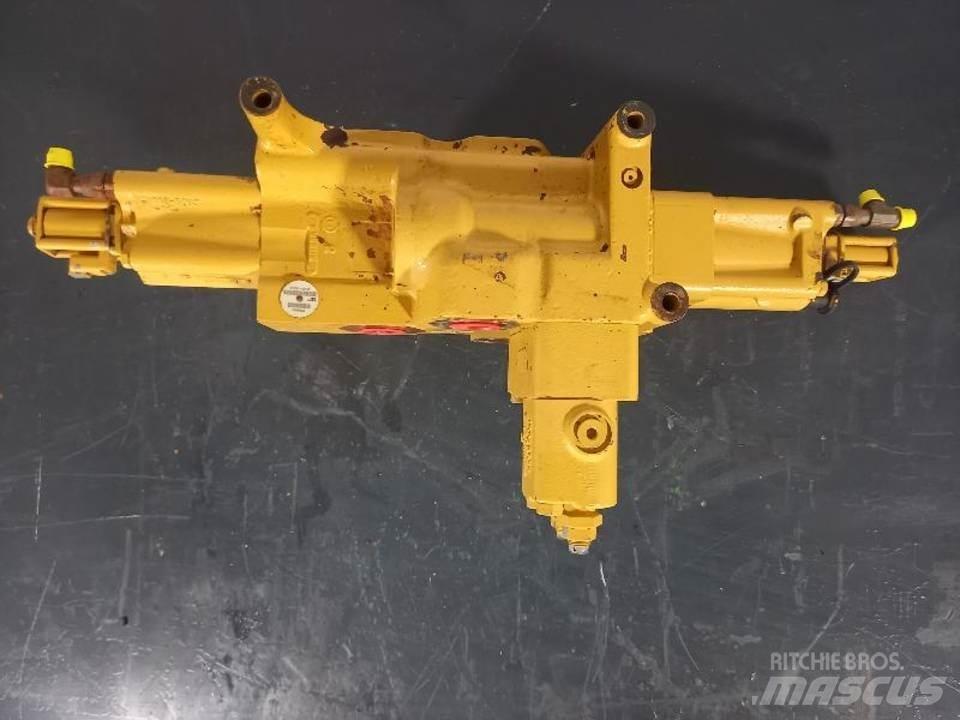 CAT 770 Hidráulica