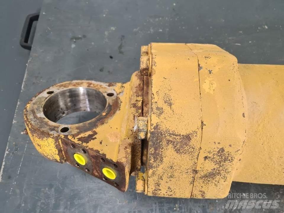 CAT 775B Hidráulica