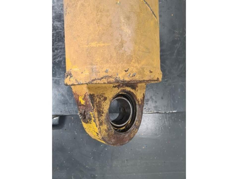 CAT 775B Hidráulica