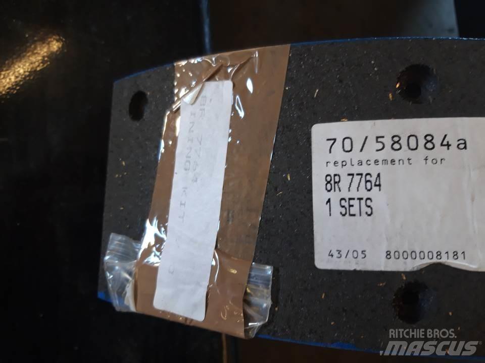 CAT 950 Rastos, correntes e material rodante