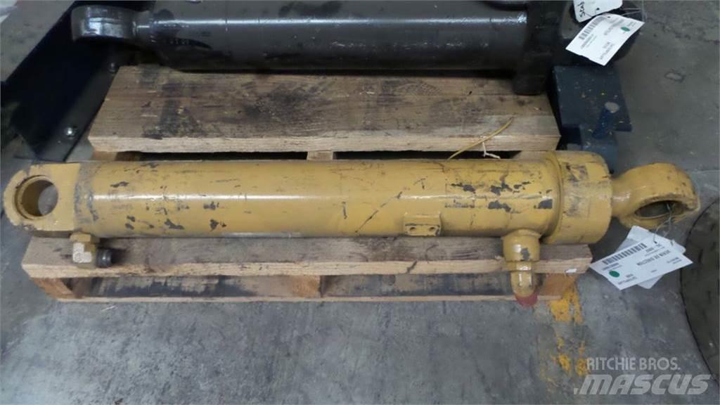 CAT 950B Hidráulica