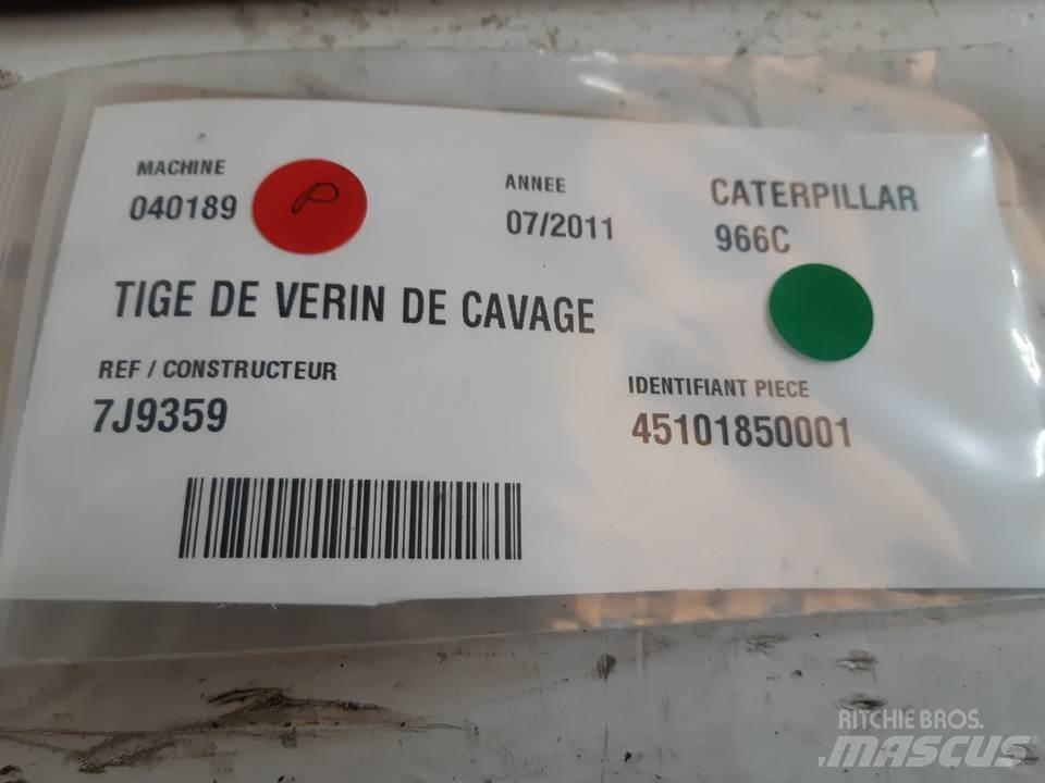 CAT 966C Hidráulica