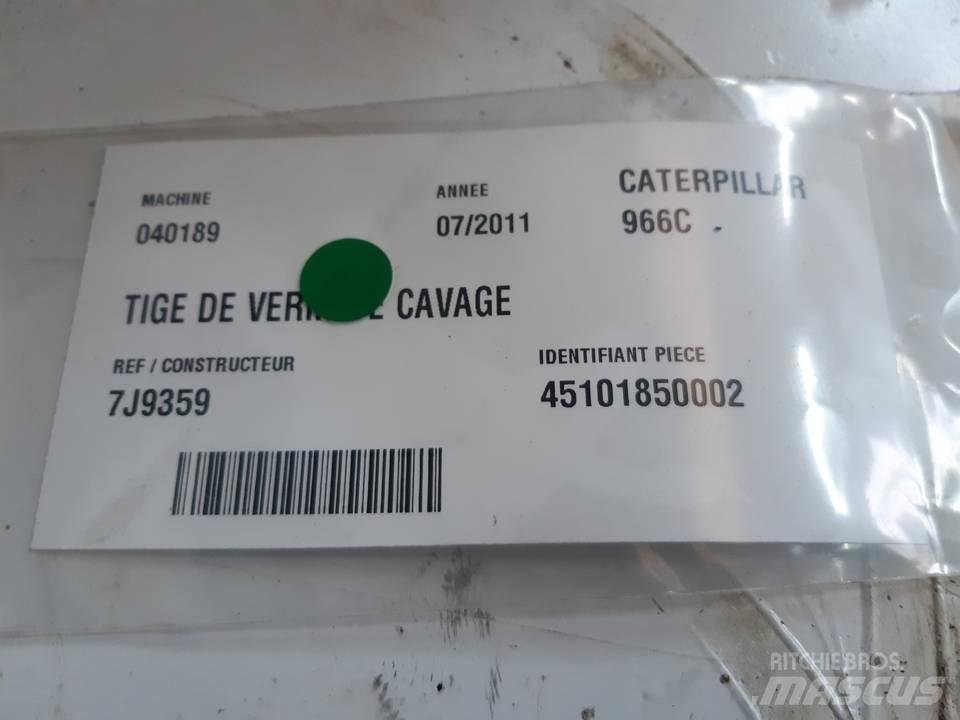 CAT 966C Hidráulica