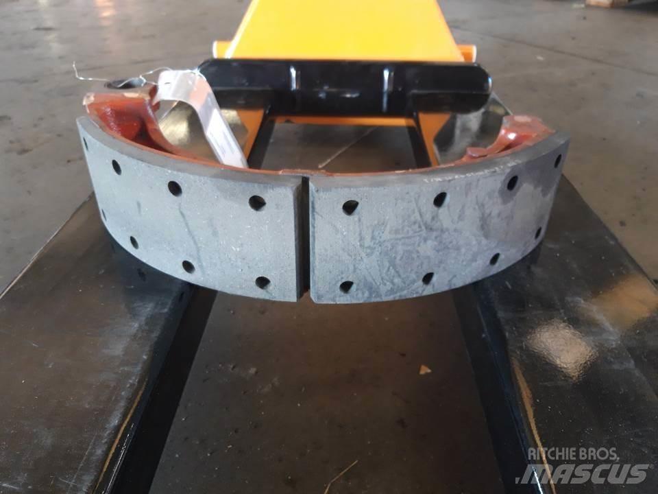 CAT 966C Rastos, correntes e material rodante