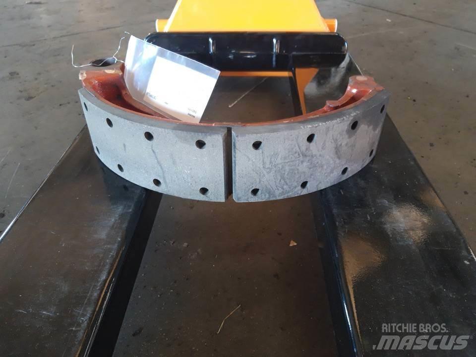 CAT 966C Rastos, correntes e material rodante