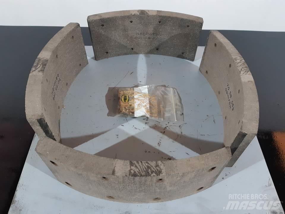 CAT 966C Rastos, correntes e material rodante
