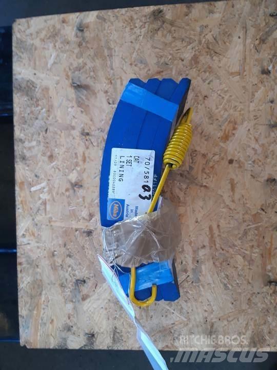 CAT 966D Rastos, correntes e material rodante