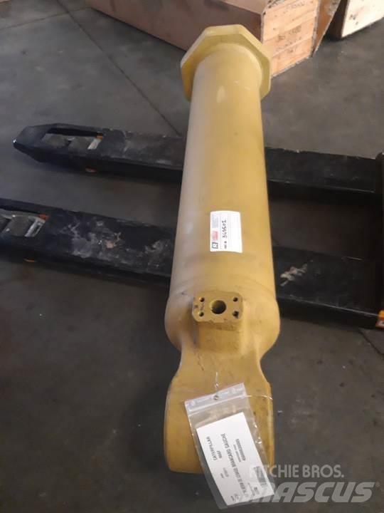 CAT 966F Hidráulica