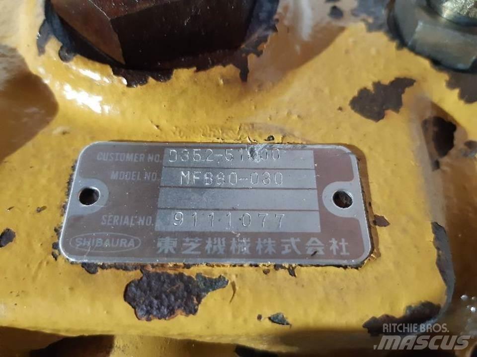 CAT E120B Hidráulica