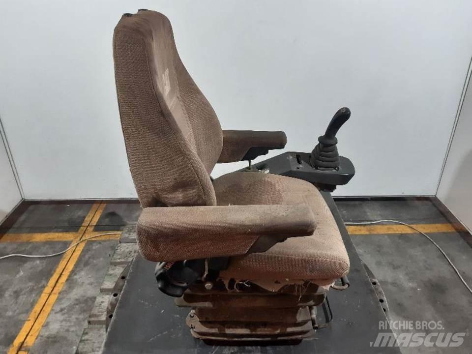 CAT M312 Cabines e interior máquinas construção