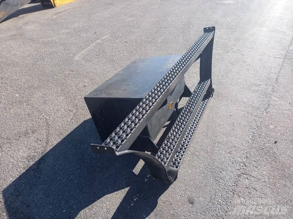 CAT M320F Cabines e interior máquinas construção