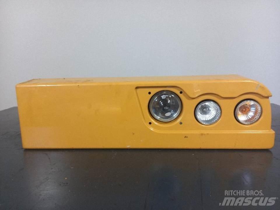 CAT M320F Cabines e interior máquinas construção