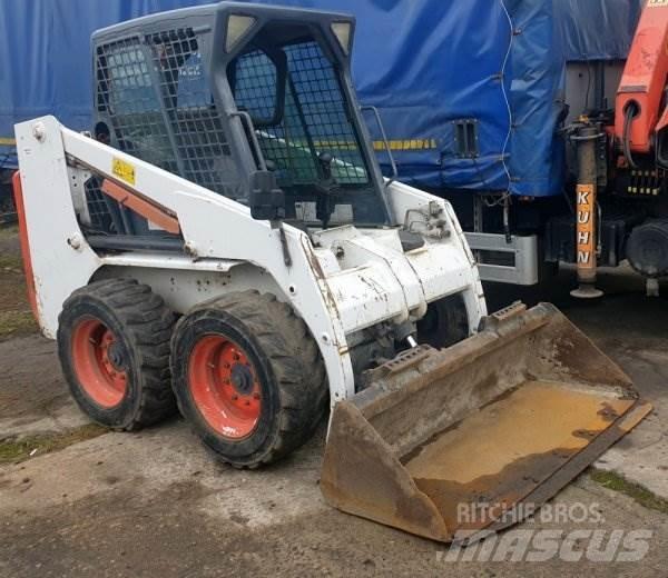 Bobcat S130 Carregadoras de direcção deslizante