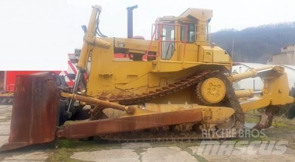 CAT D9 L Dozers - Tratores rastos