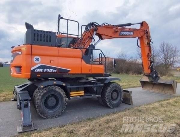Doosan DX 170 W-7 Escavadoras de rodas
