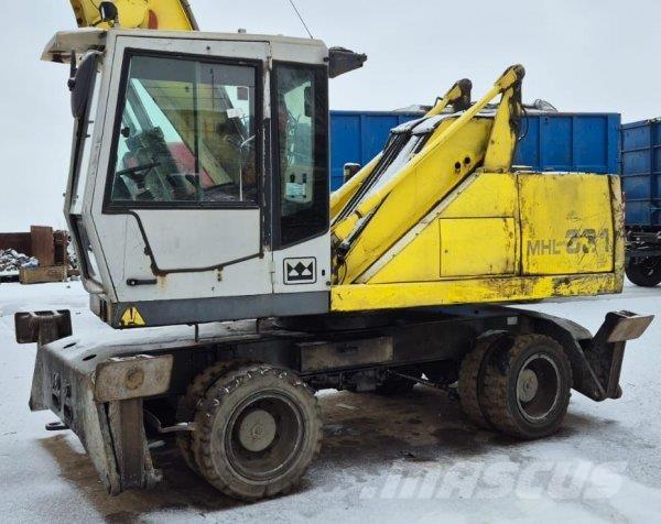 Fuchs MHL 331 Manipuladores de resíduos / indústria