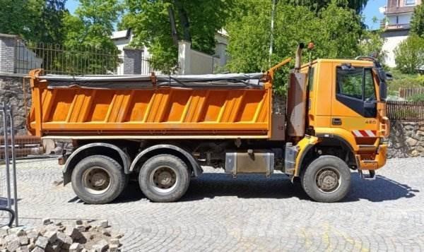 Iveco Trakker 450 Camiões basculantes