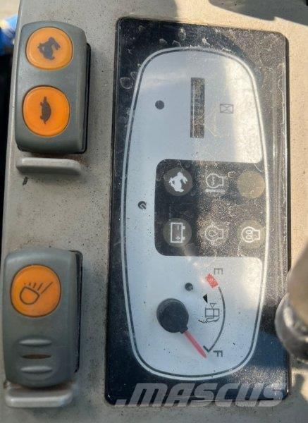 Komatsu PC 16 R-3HS Mini Escavadoras <7t