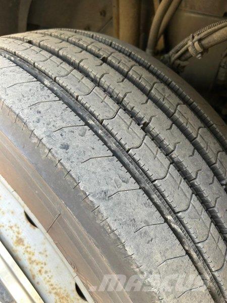 Scania P230 LB Camiões estrado/caixa aberta