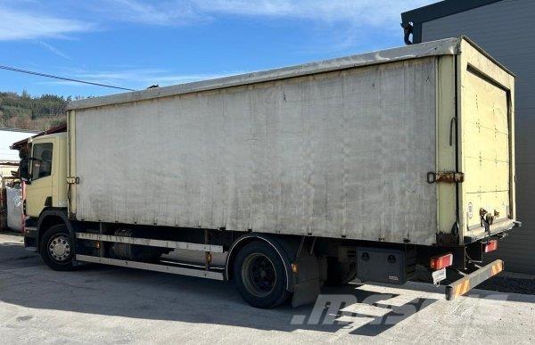 Scania P230 LB Camiões estrado/caixa aberta