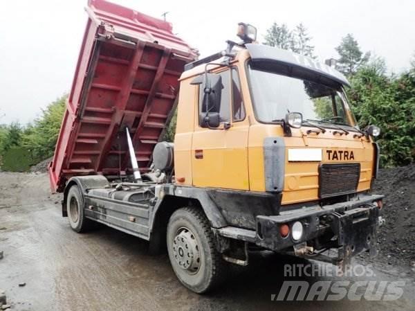 Tatra T815 (8V motor) Camiões basculantes
