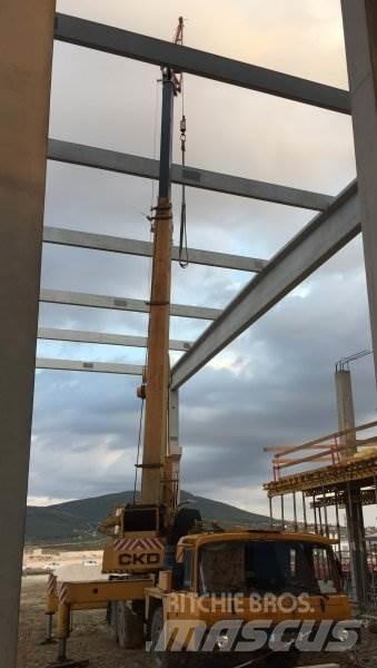 Tatra T815 +ČKD AD 28 Camiões grua