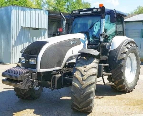 Valtra T190 Tratores Agrícolas usados