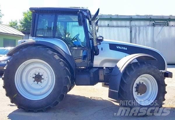 Valtra T190 Tratores Agrícolas usados