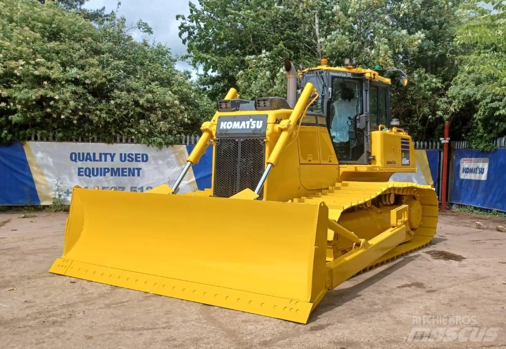 Komatsu D65PX-18 Dozers - Tratores rastos