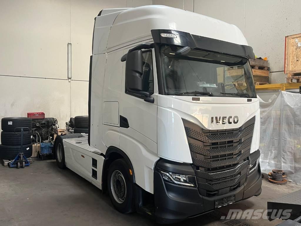Iveco S-Way AS 440 Tractores (camiões)