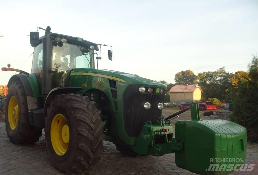 John Deere 8430 Tratores Agrícolas usados
