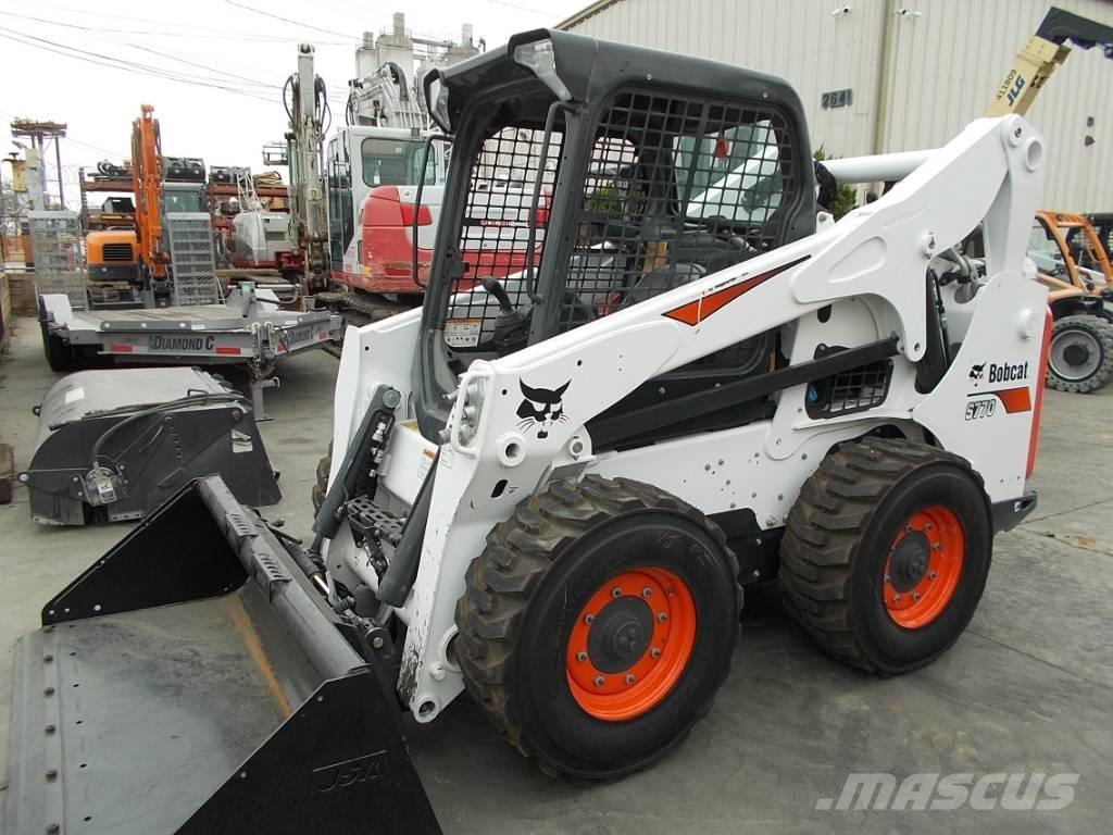 Bobcat S770 Carregadoras de direcção deslizante