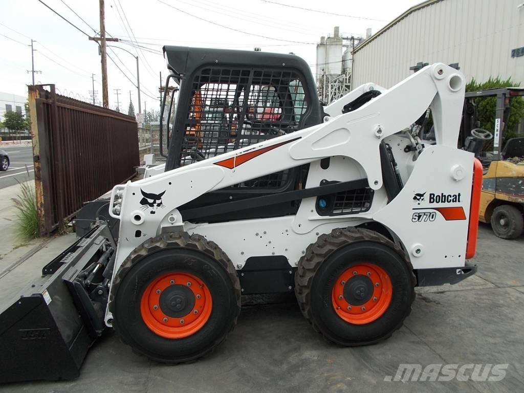 Bobcat S770 Carregadoras de direcção deslizante