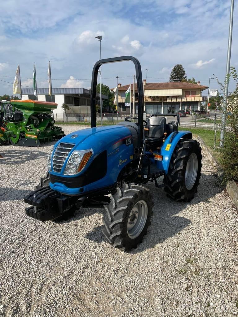LS TRACTOR MT 3.50 Tratores Agrícolas usados