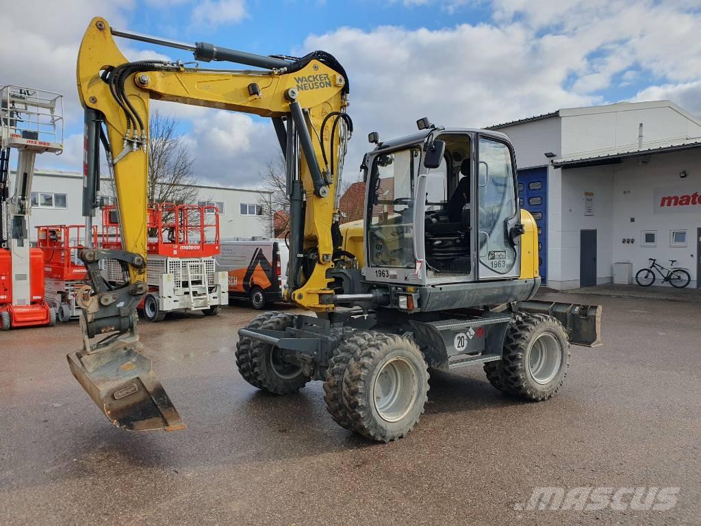 Wacker Neuson EW100 Escavadoras de rodas