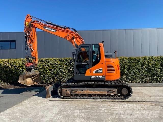 Doosan DX140 LCR-5 Escavadoras de rastos