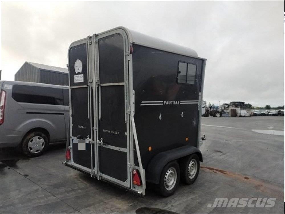  FAUTRAS PROVAN Reboques transporte animais