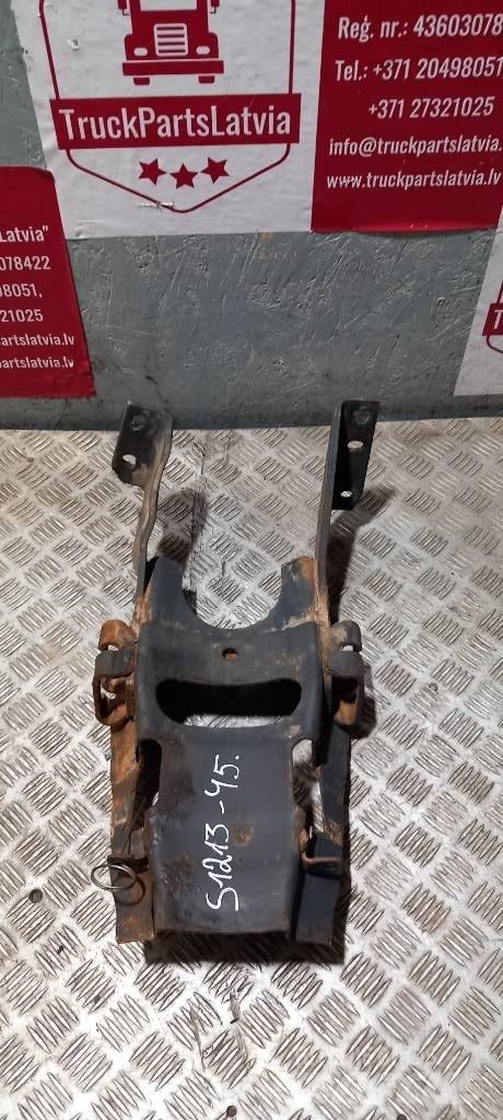 Scania R440  1785354 Chassis e suspensões