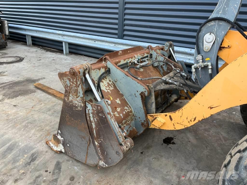 Liebherr L 506 Pás carregadoras de rodas