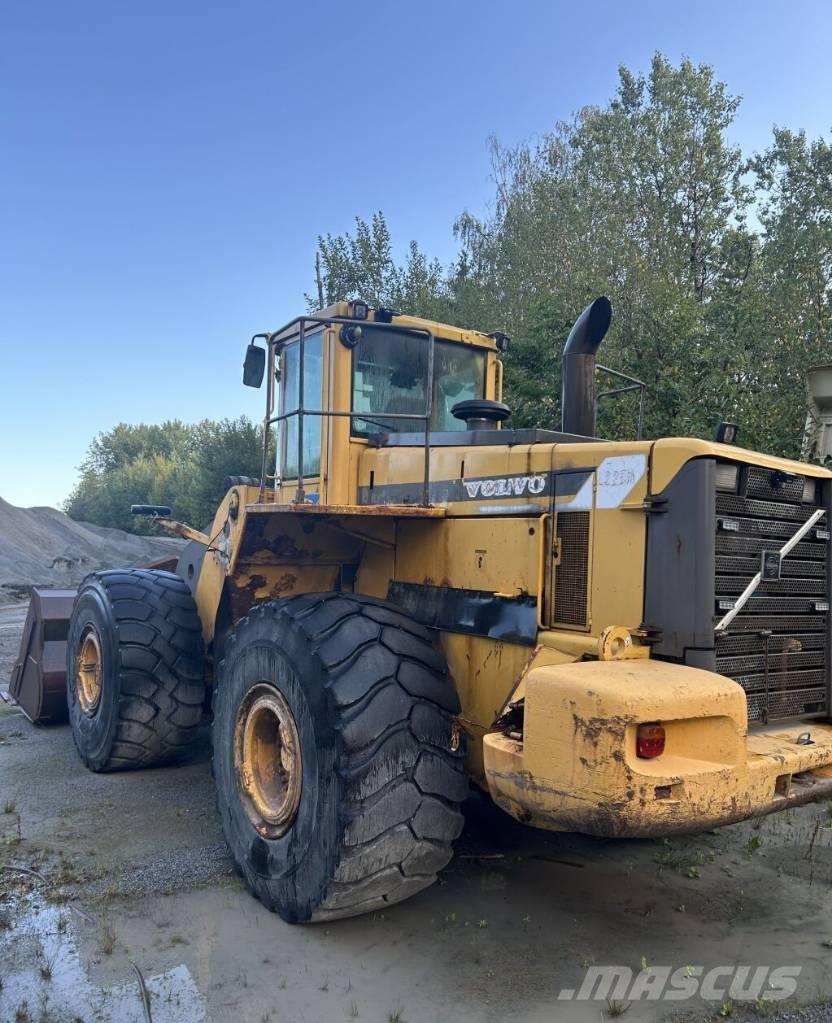 Volvo L 220 D Pás carregadoras de rodas