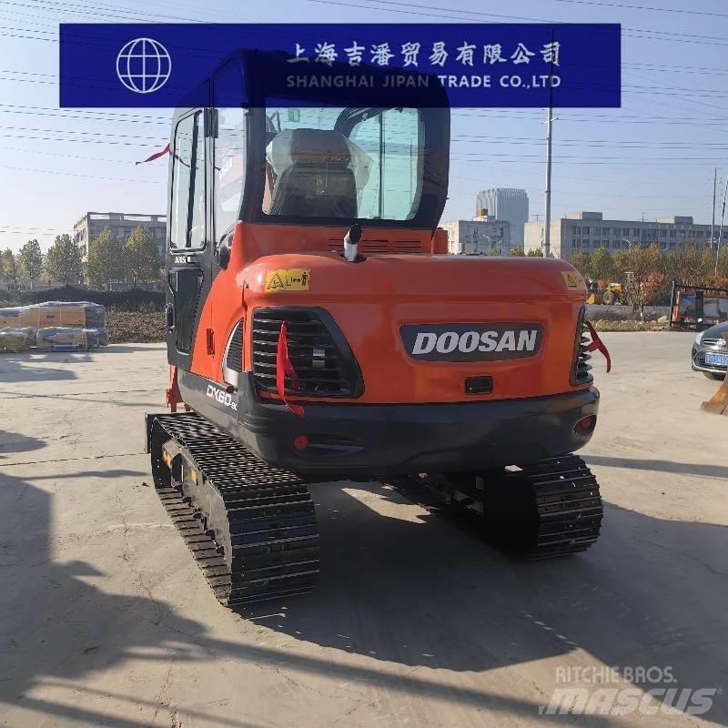 Doosan DX 60 Mini Escavadoras <7t